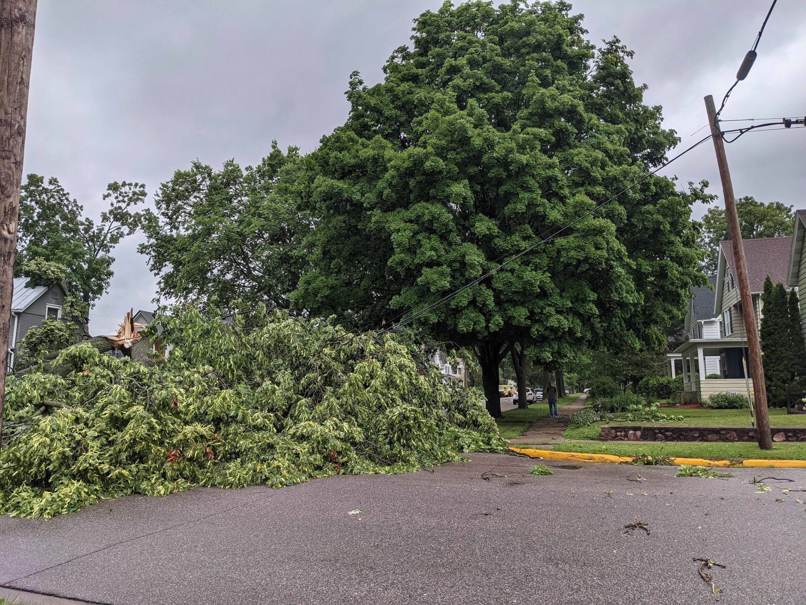 Severe storm hits Baraboo